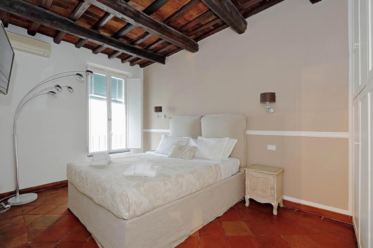 Casa Pollarola "Piazza Navona A Due Passi Da Te " Appartement Rome Buitenkant foto